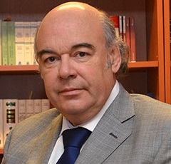 Dr. Abel Cornejo